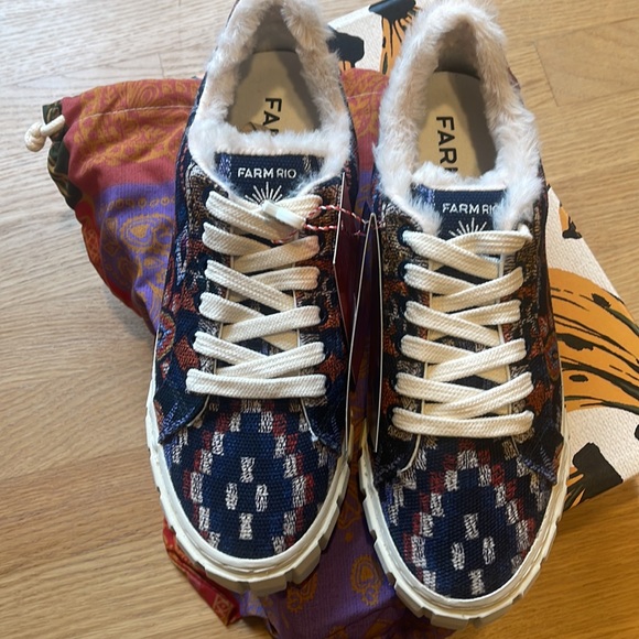 NWT Farm Rio Blue Anika Tapestry Platform Sneakers - Picture 4 of 7